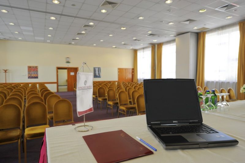 Hotel Millennium Budapest Business photo